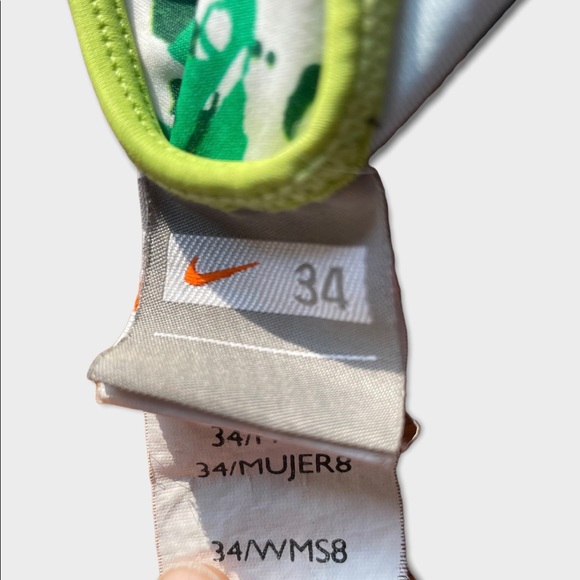 Nike One Piece Suit - Picture 3 of 3